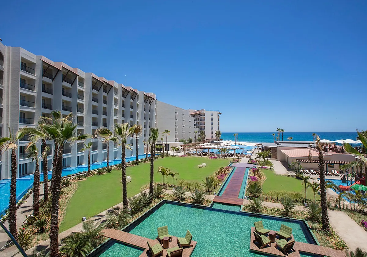 Krystal Grand Los Cabos